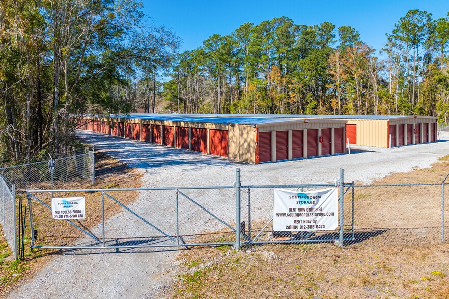 More Photos Of 74 Cornerstone Ln, Brunswick Self Storage For Sale