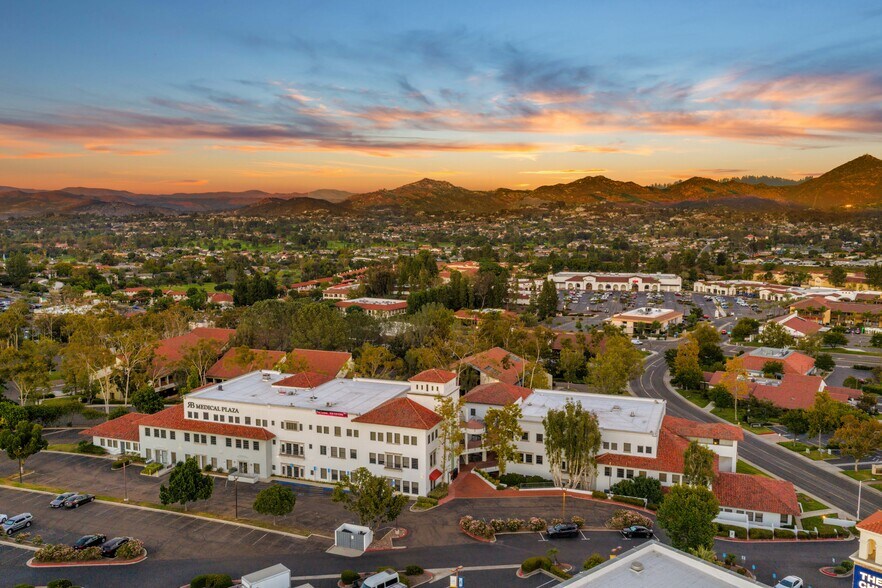 More Photos Of 11770 Bernardo Plaza Ct, San Diego Medical For Sale