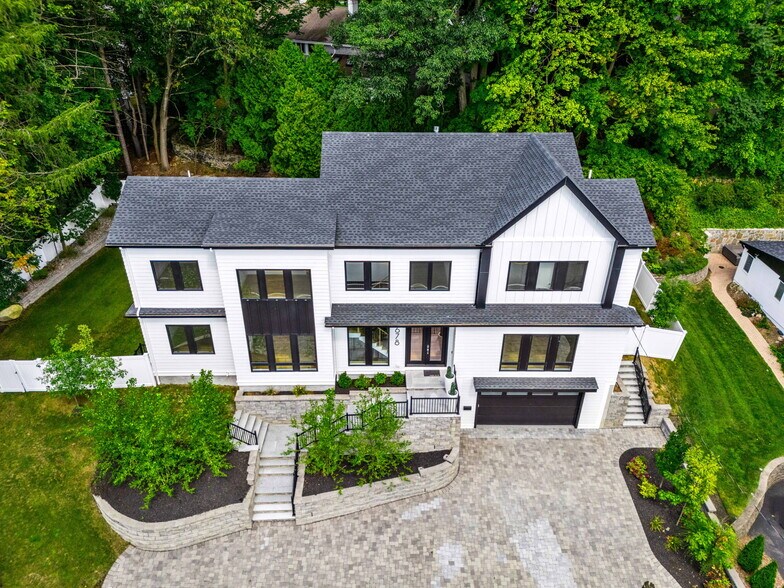 More Photos Of 678 Dedham St, Newton Specialty For Sale