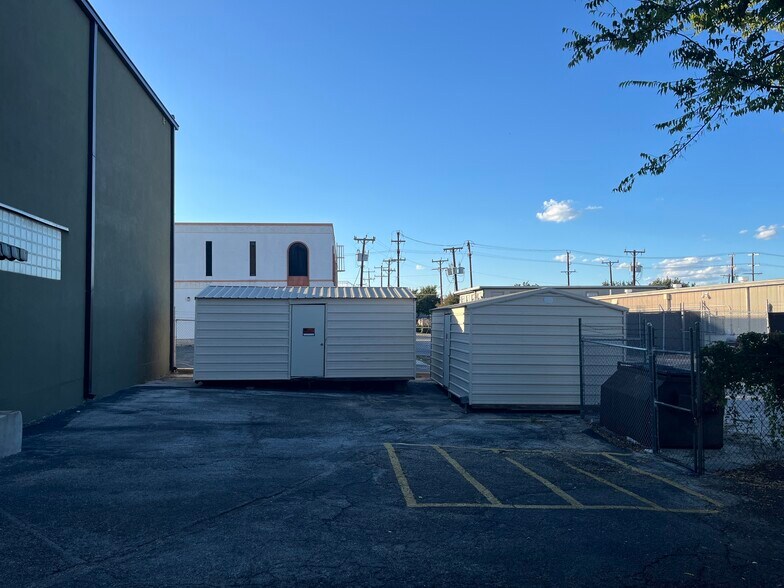 More Photos Of 1739 Citadell Plz, San Antonio Office For Sale