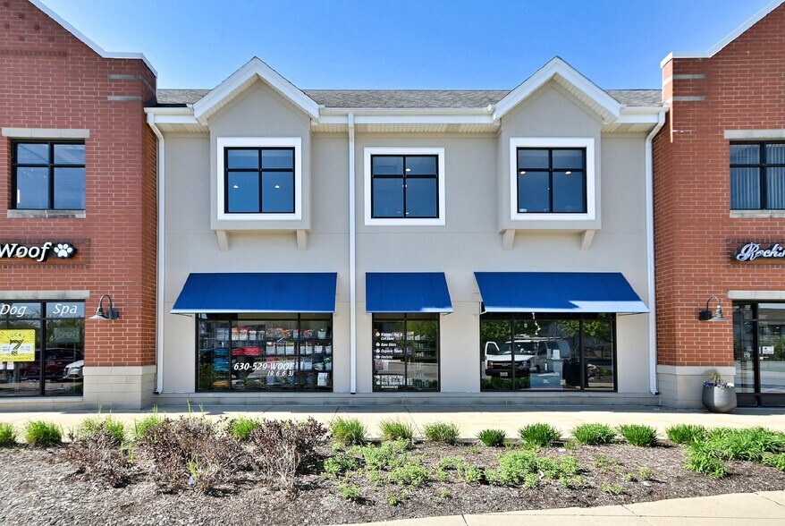 More Photos Of 25-41 E Main St, Roselle Service Station For Sale