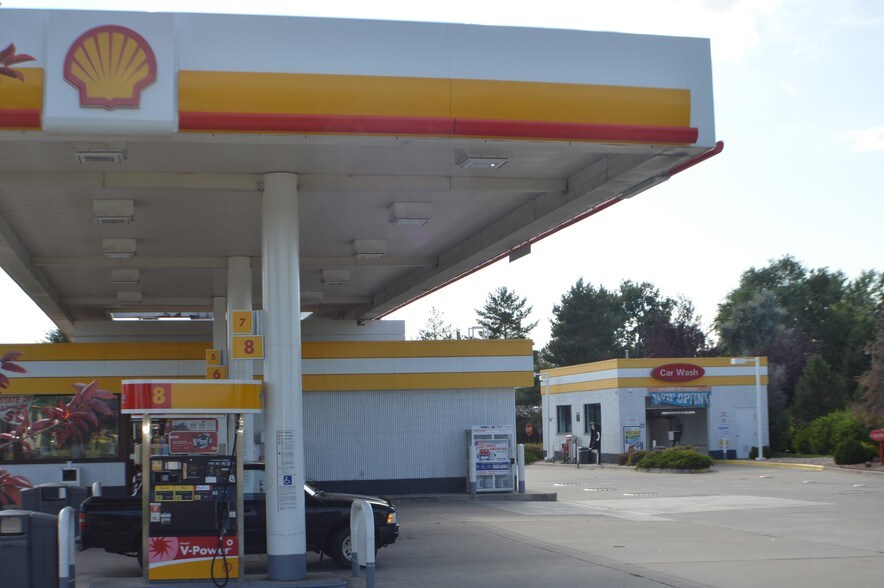 More Photos Of 9201 Huron St, Thornton Service Station For Sale
