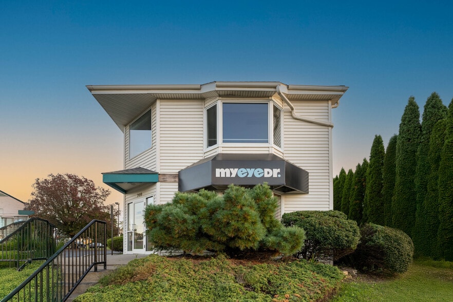 Primary Photo Of 706 Grape St, Whitehall Medical For Sale