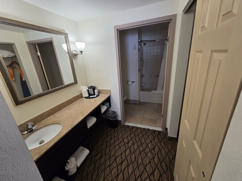 More Photos Of 1777 Burrstone Rd, New Hartford Hospitality For Sale