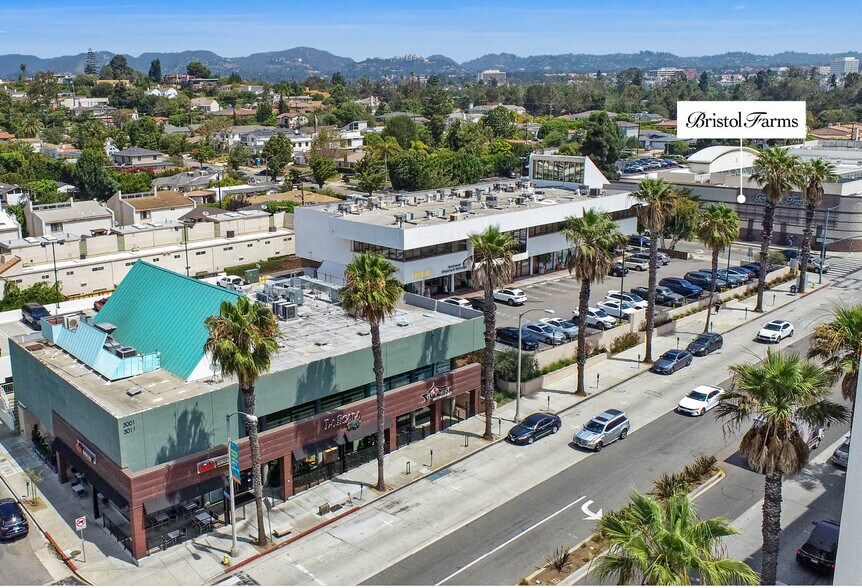 Primary Photo Of Wilshire Blvd @ NWC Wilshire Blvd & Berkeley St, Santa Monica Unknown For Lease