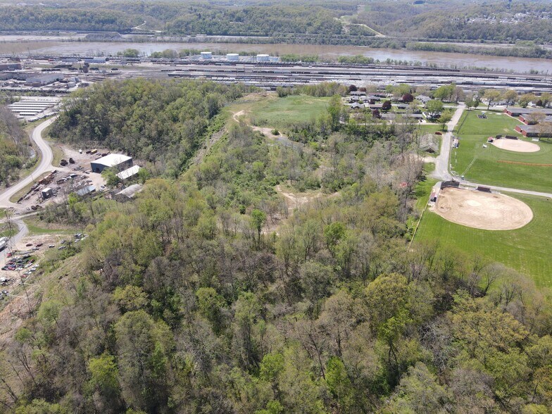 More Photos Of 0 1st Ave, Freedom Land For Sale