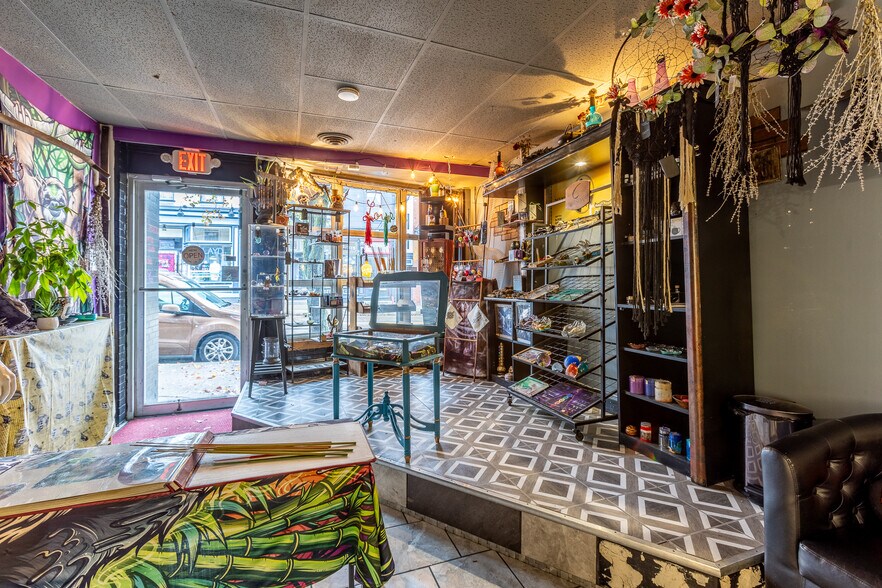 More Photos Of 749-755 E Warrington Ave, Pittsburgh General Retail For Lease