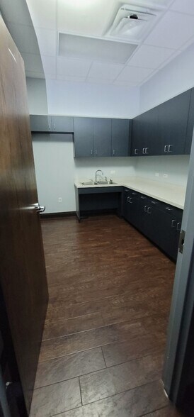 More Photos Of 2701 Little Elm Pkwy, Little Elm General Retail For Lease