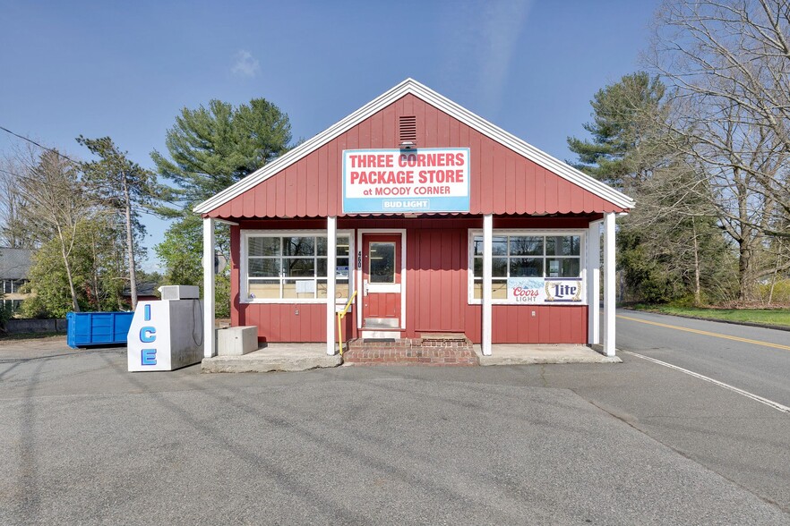 More Photos Of 460 Amherst Rd, South Hadley Service Station For Sale
