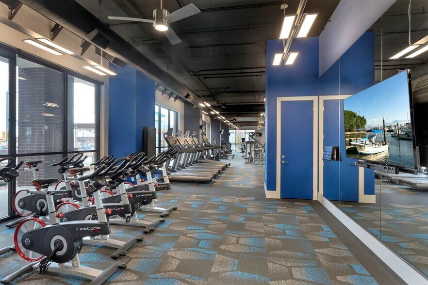 More Photos Of 13650 E Colfax Ave, Aurora Apartments For Lease