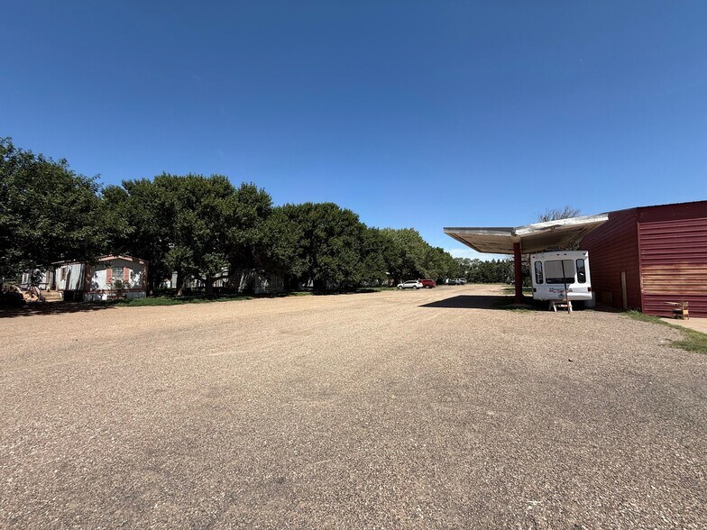 More Photos Of 1530 Interstate Highway 27, Hale Center Manufactured Housing Mobile Home Park For Sale