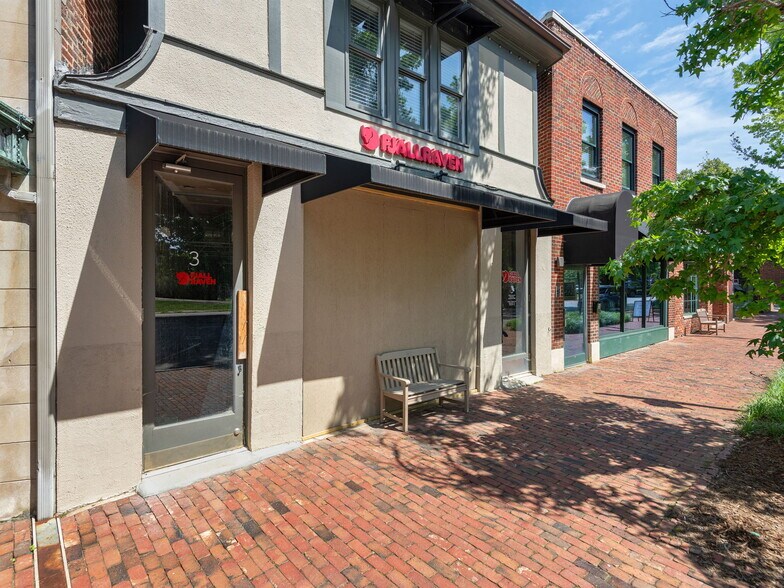 Primary Photo Of 3 Kitchin Pl, Asheville Storefront For Lease