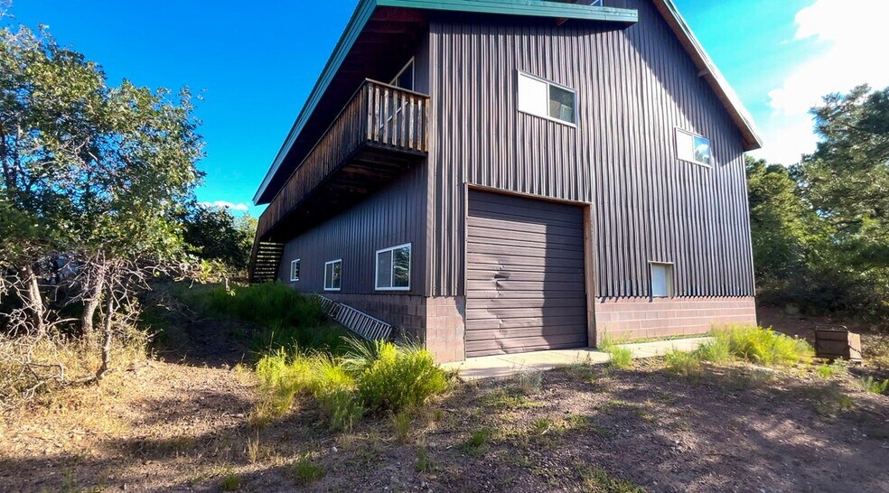 More Photos Of 2498 Silverado Ridge, Duck Creek Village Specialty For Sale