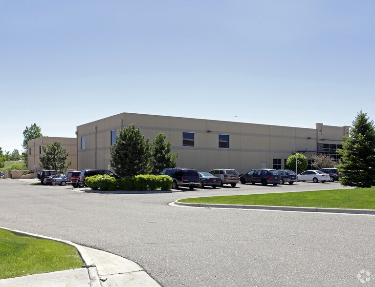 More Photos Of 7822 S Wheeling Ct, Englewood Flex For Lease