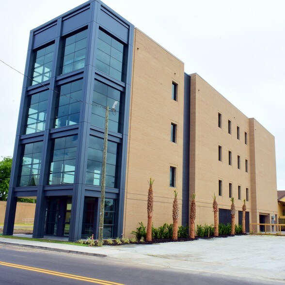 More Photos Of 229 Huger St, Charleston Office For Lease