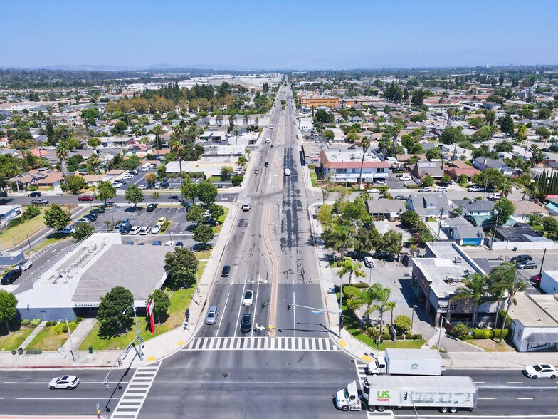 More Photos Of 6242 Beach Blvd, Buena Park Fast Food For Lease