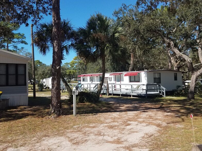 More Photos Of 13220 Houston Ave, Hudson Trailer Camper Park For Sale