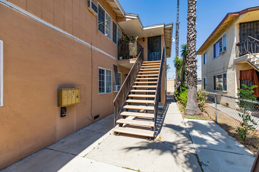 More Photos Of 11153 Sherman Way, Sun Valley Multifamily For Sale