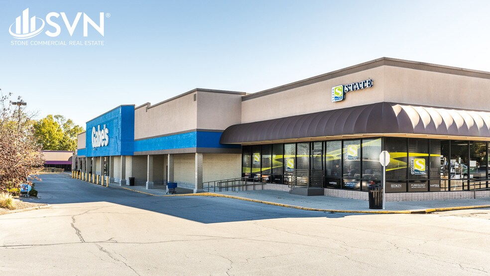 More Photos Of 3120-3180 Richmond Rd, Lexington Unknown For Lease