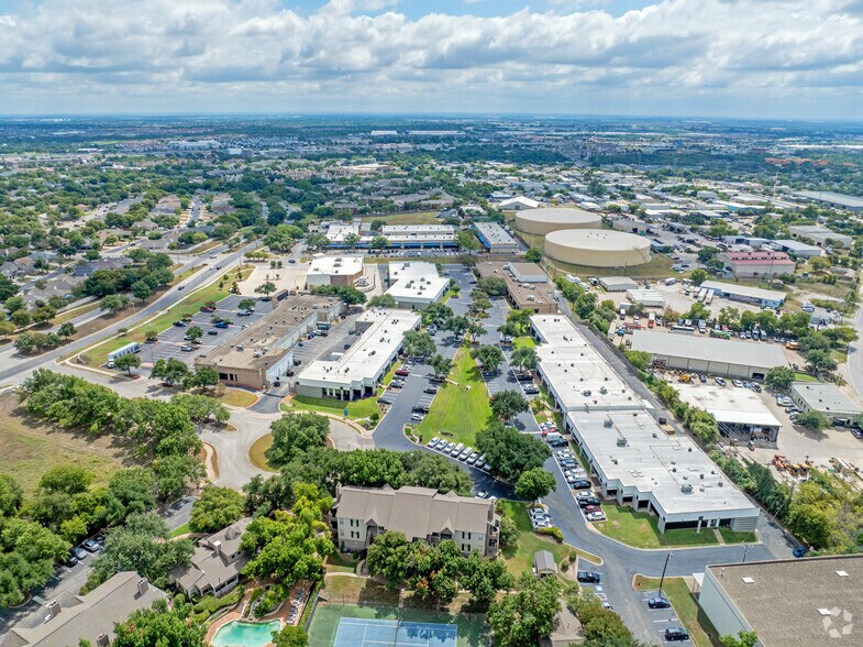 More Photos Of 2113 Wells Branch Pky, Austin Unknown For Lease