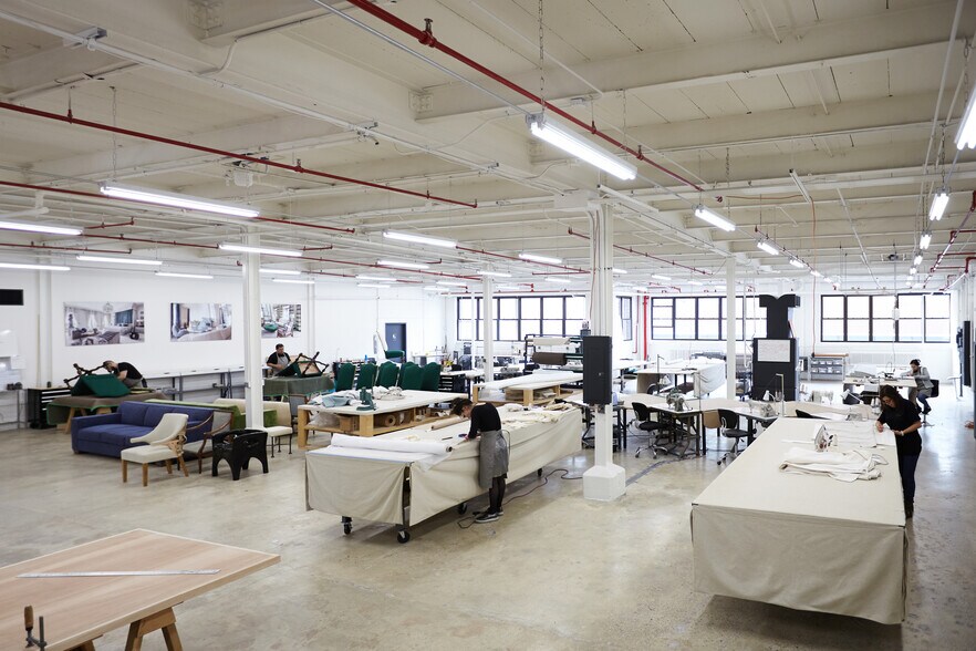 More Photos Of 4310 21st St, Long Island City Warehouse For Sale