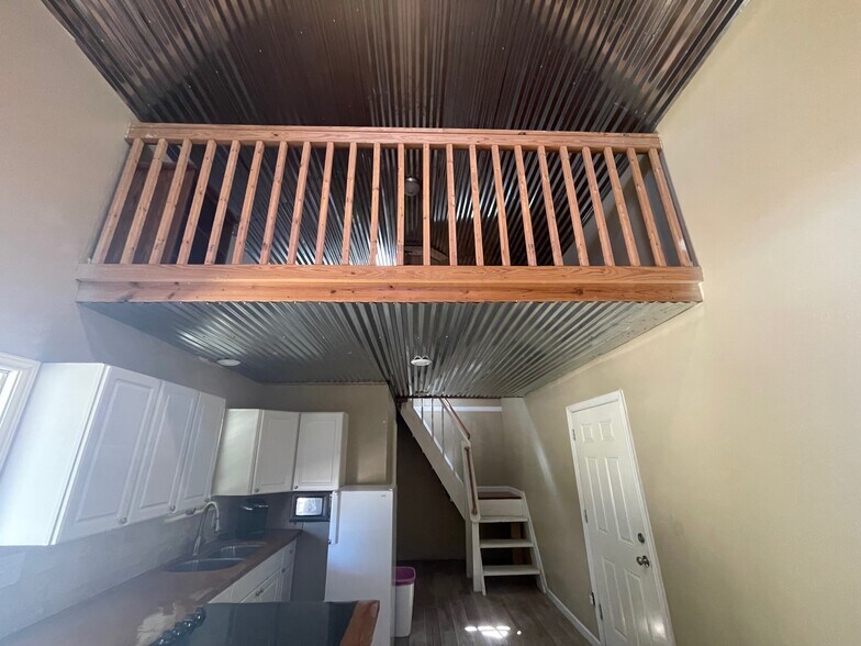 More Photos Of 3941 FM 521 (Almeda) Rd, Fresno Warehouse For Sale