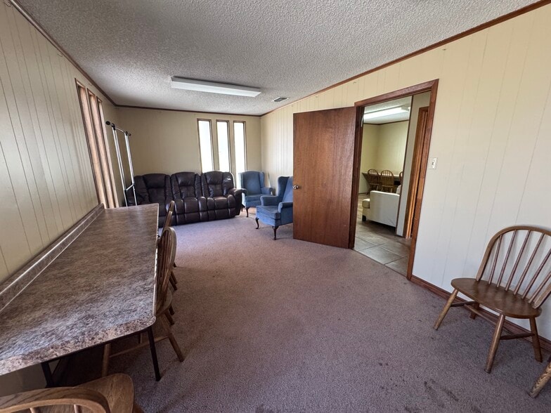 More Photos Of 10408 State Highway 64 E, Tyler Theater Concert Hall For Sale