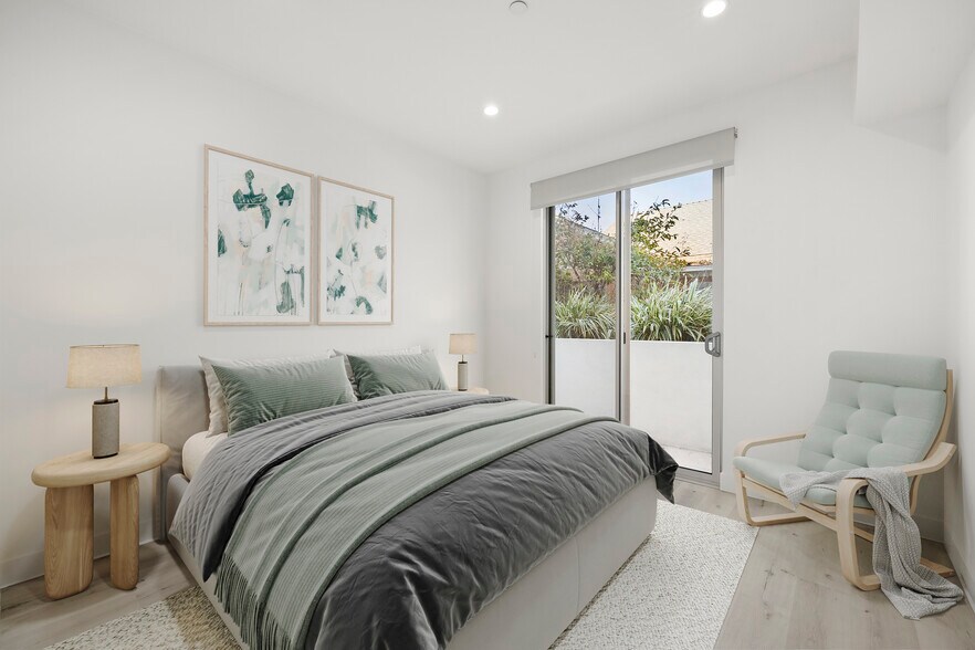 More Photos Of 1545 S Fairfax Ave, Los Angeles Apartments For Sale