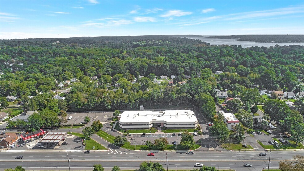 More Photos Of 225 State Highway 35, Red Bank Medical For Lease