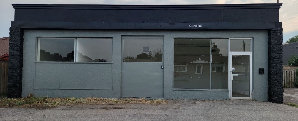 More Photos Of 100 Charing Cross St, Brantford Freestanding For Sale