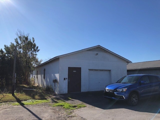 More Photos Of 211 Western Blvd, Jacksonville Storefront Retail Office For Sale