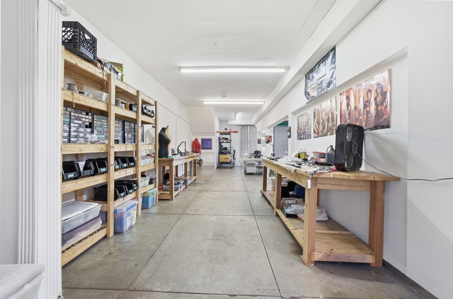 More Photos Of 8317 Whittier Blvd, Pico Rivera Storefront Retail Residential For Sale