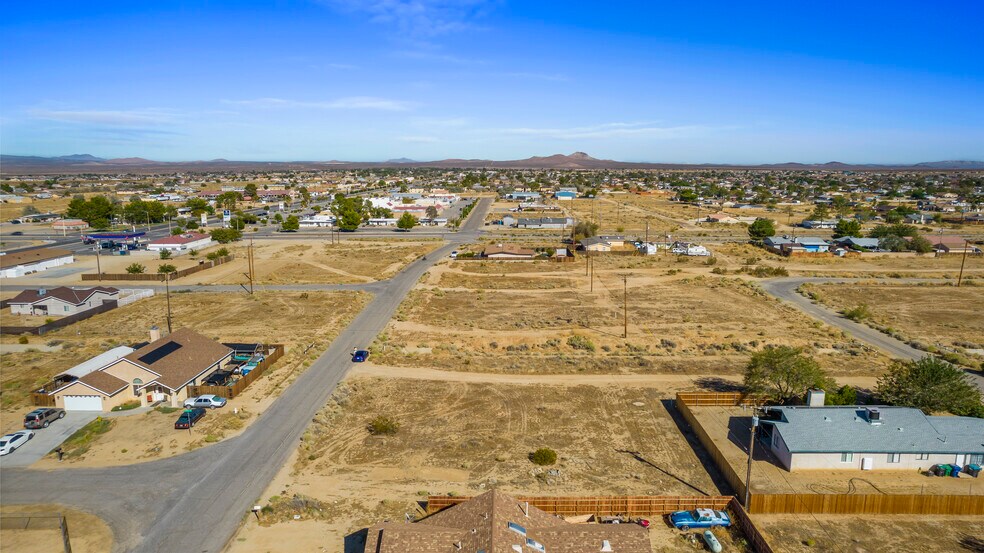 More Photos Of 7850 Bay Ave, California City Land For Sale