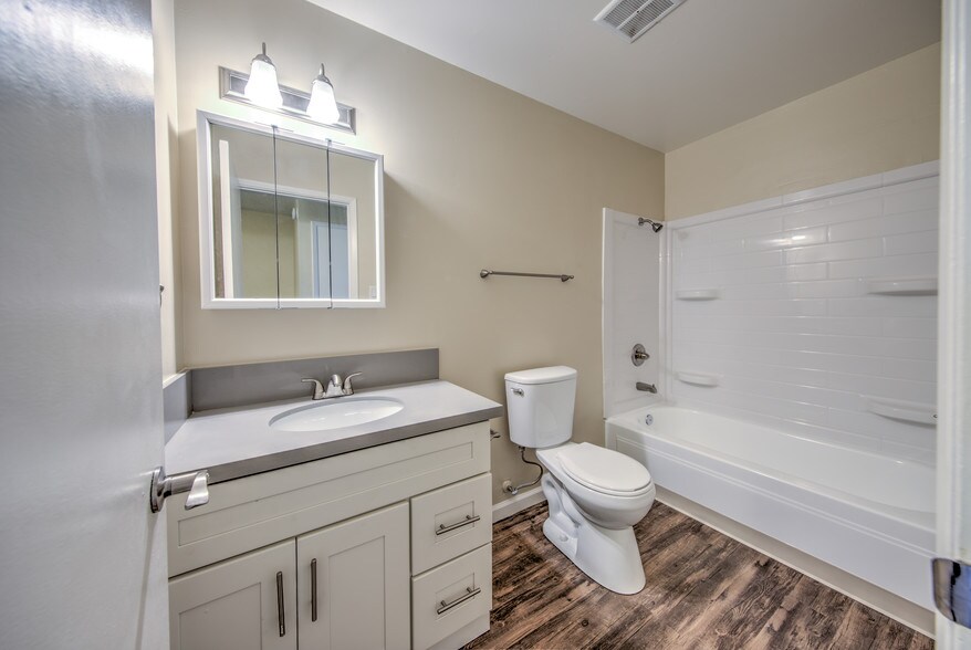 More Photos Of 102-116 Avian Dr, Vallejo Apartments For Sale