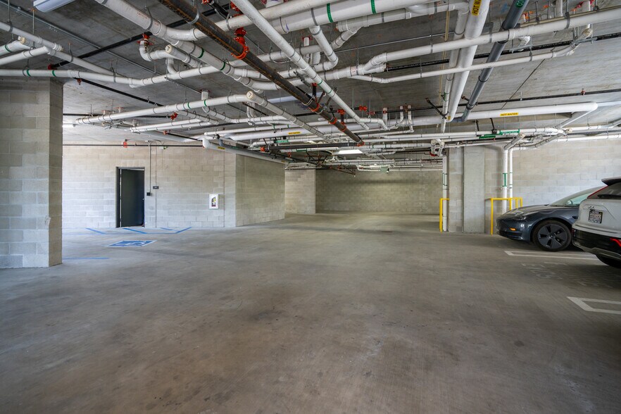 More Photos Of 1915 Park Avenue, Los Angeles Apartments For Sale