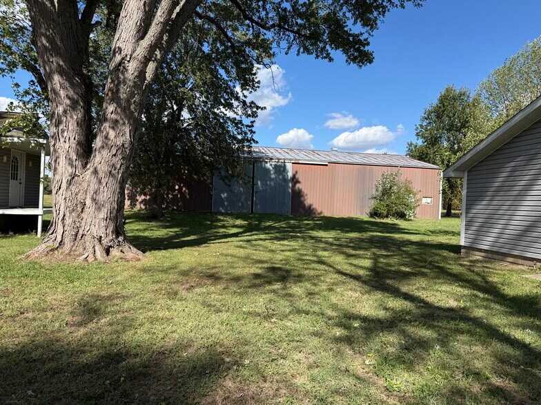 More Photos Of 6423 IL-184, Royalton Land For Sale