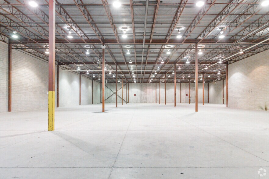 More Photos Of 1170 Birchmount Rd, Toronto Unknown For Lease