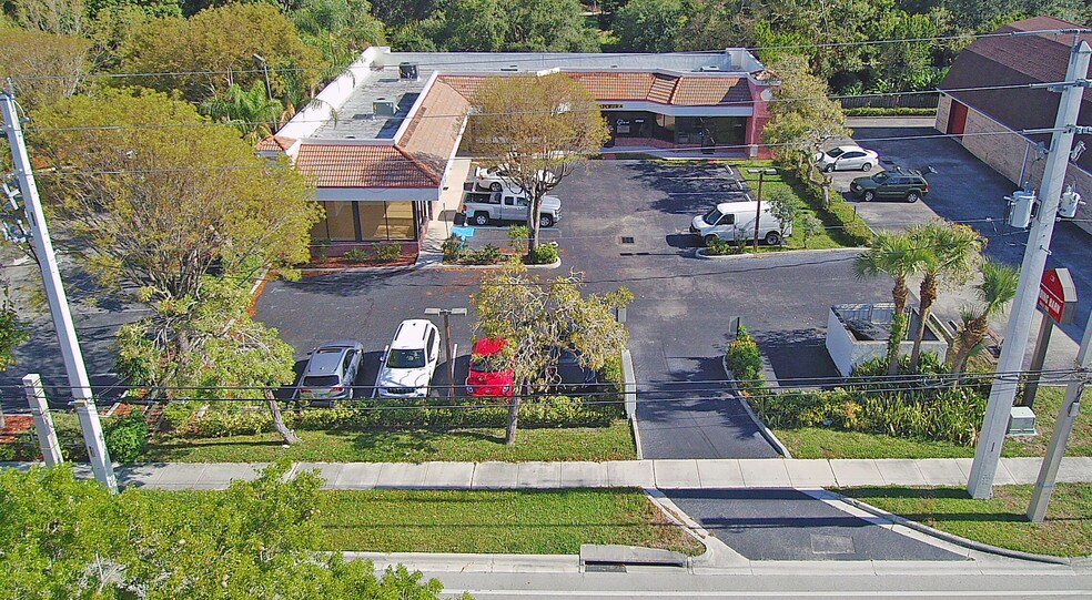 More Photos Of 2745 W Hillsboro Blvd, Deerfield Beach General Retail For Sale