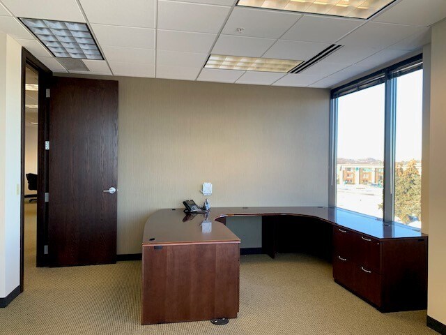 More Photos Of 11455 Viking Dr, Eden Prairie Medical For Lease