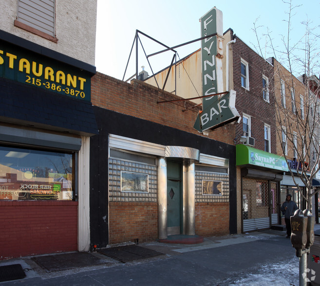 Primary Photo Of 4010 Market St, Philadelphia Restaurant For Lease