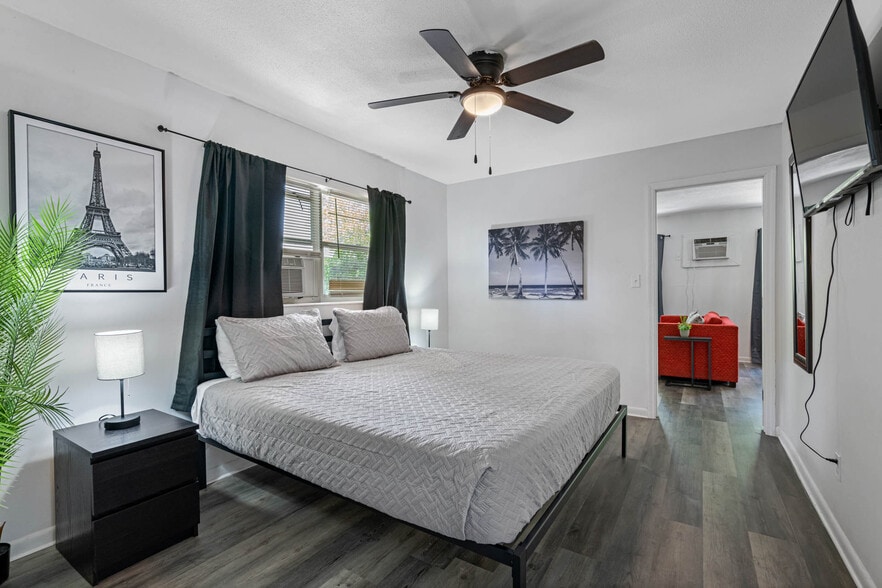 More Photos Of 4513 W McElroy Ave, Tampa Apartments For Sale