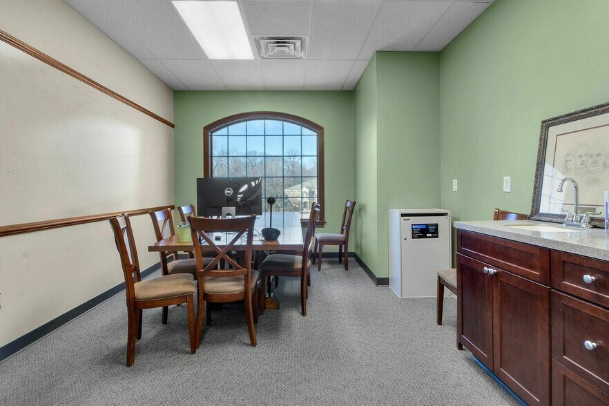 More Photos Of 695 Pro Med Ln, Carmel Medical For Sale