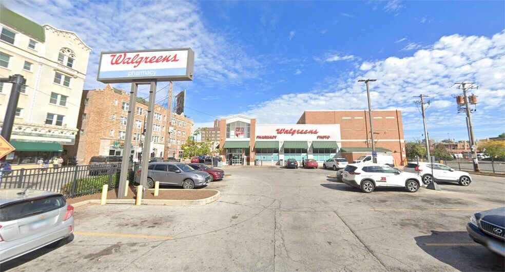 More Photos Of 7109 S Jeffery Blvd, Chicago Drugstore For Lease