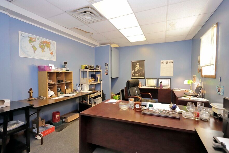 More Photos Of 51 Chancery St, New Bedford Warehouse For Sale