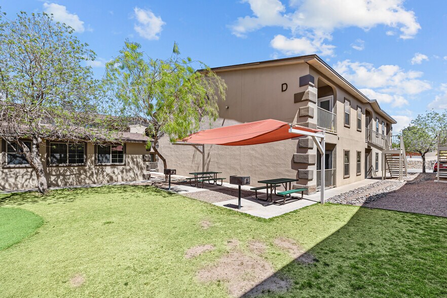 More Photos Of 9010 Betel Dr, El Paso Apartments For Sale