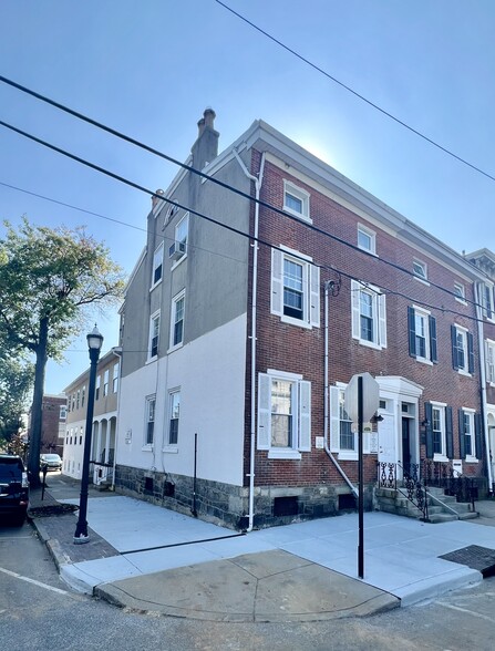 Primary Photo Of 100 W Front St, Media Office For Sale