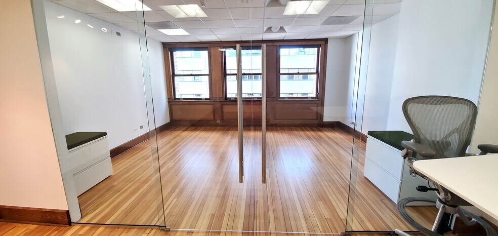 More Photos Of 730 17th St, Denver Office For Sale