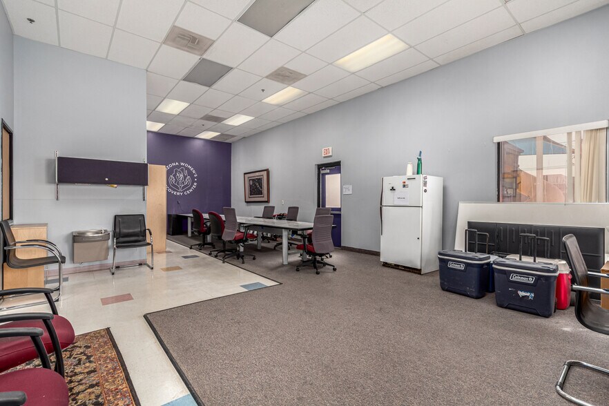 More Photos Of 5827 N 35th Ave, Phoenix Schools For Sale