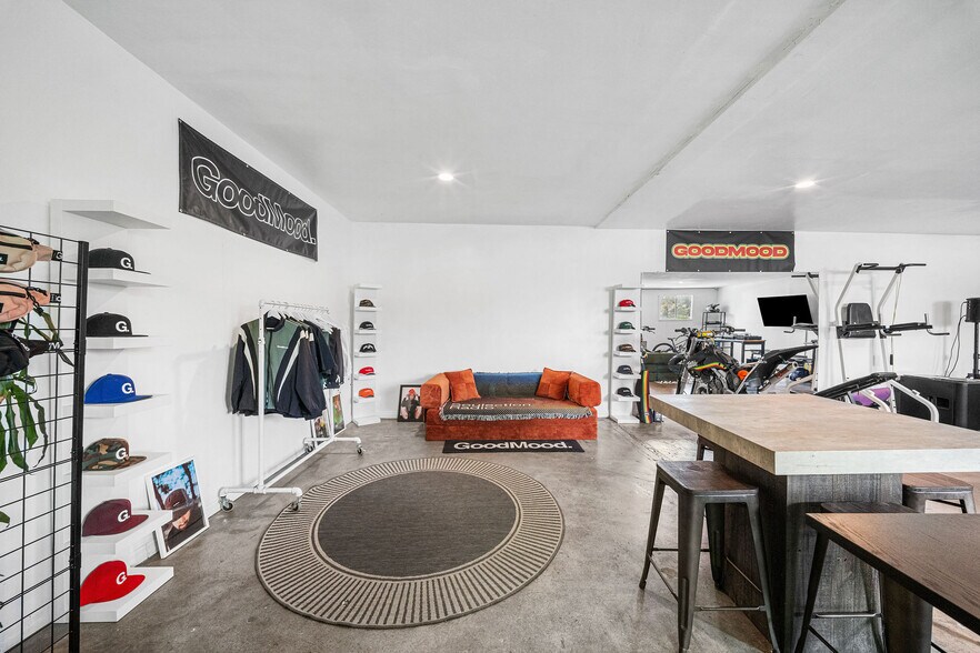 More Photos Of 5254 Alhambra Ave, Los Angeles Distribution For Sale