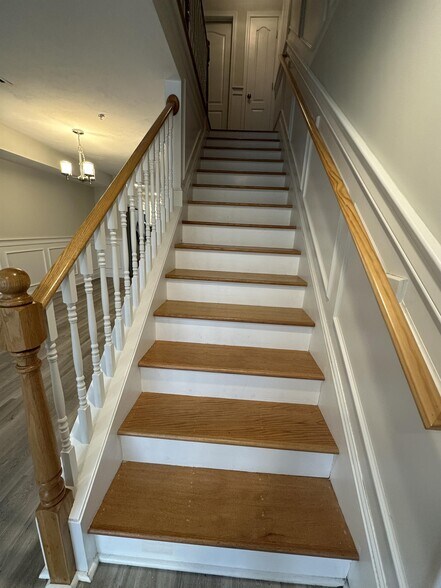 More Photos Of 89 W Main St, Northborough Apartments For Sale